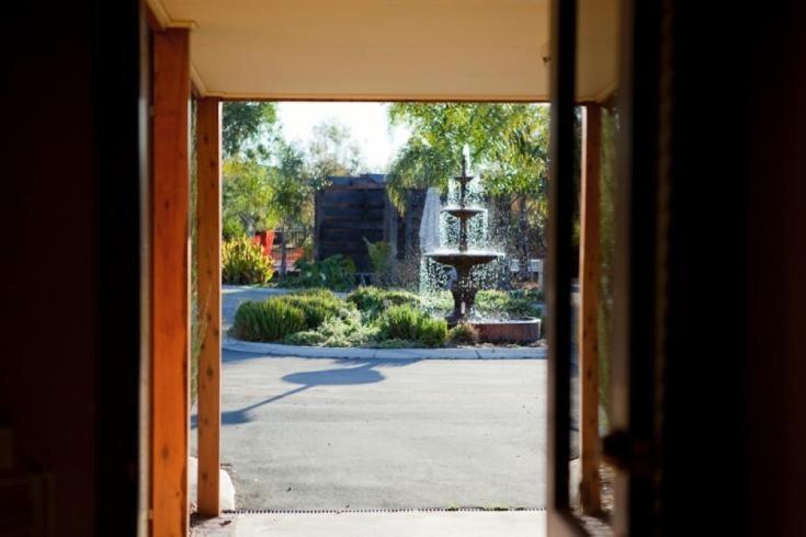 Perricoota Vines Retreat Hotel Moama Bilik gambar