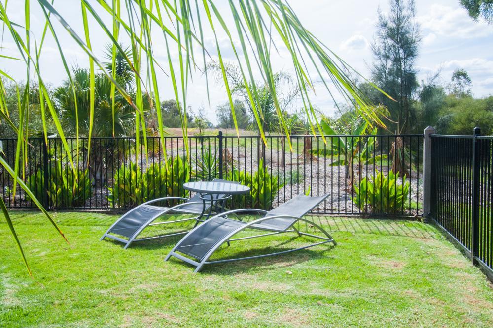Perricoota Vines Retreat Hotel Moama Luaran gambar