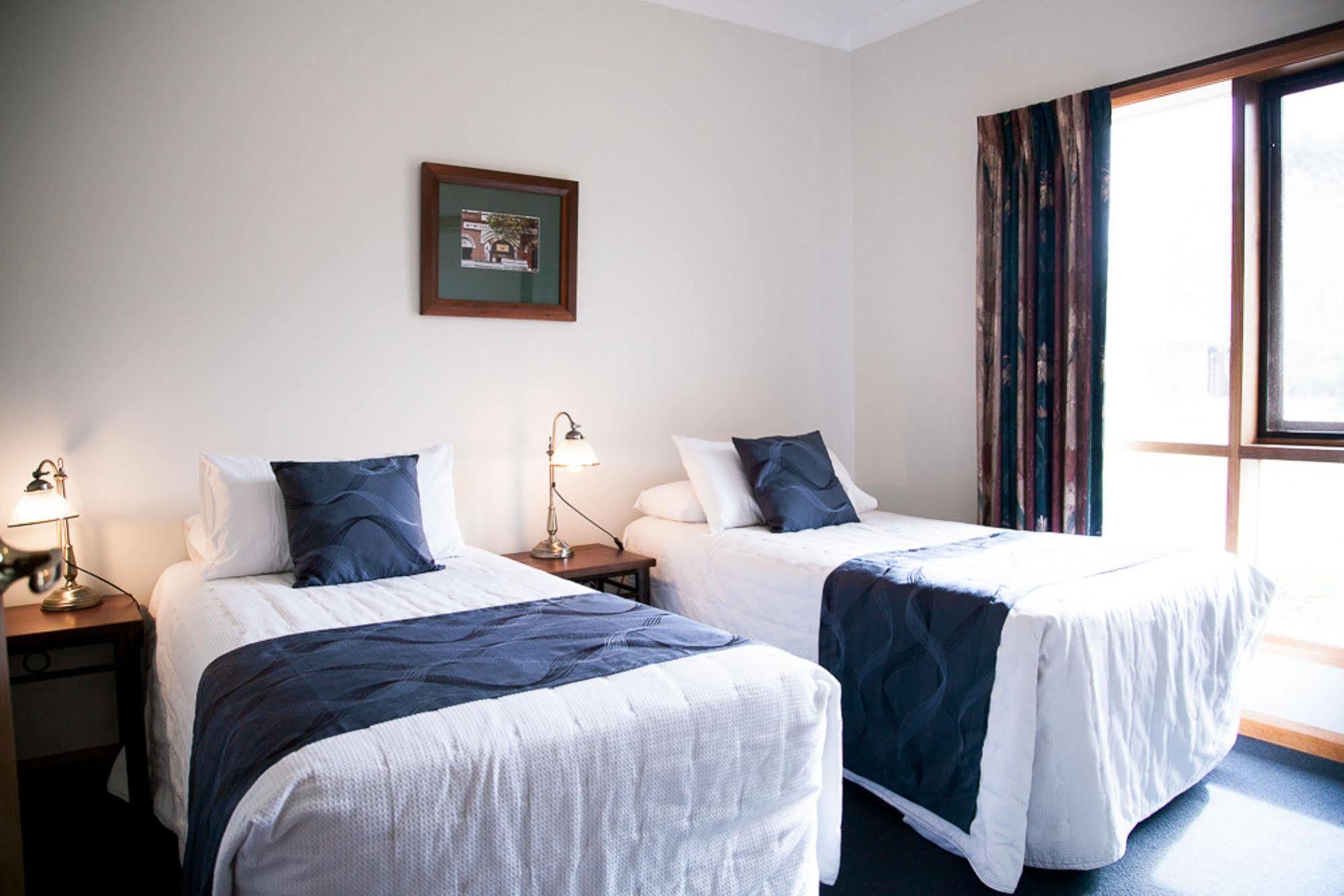 Perricoota Vines Retreat Hotel Moama Luaran gambar