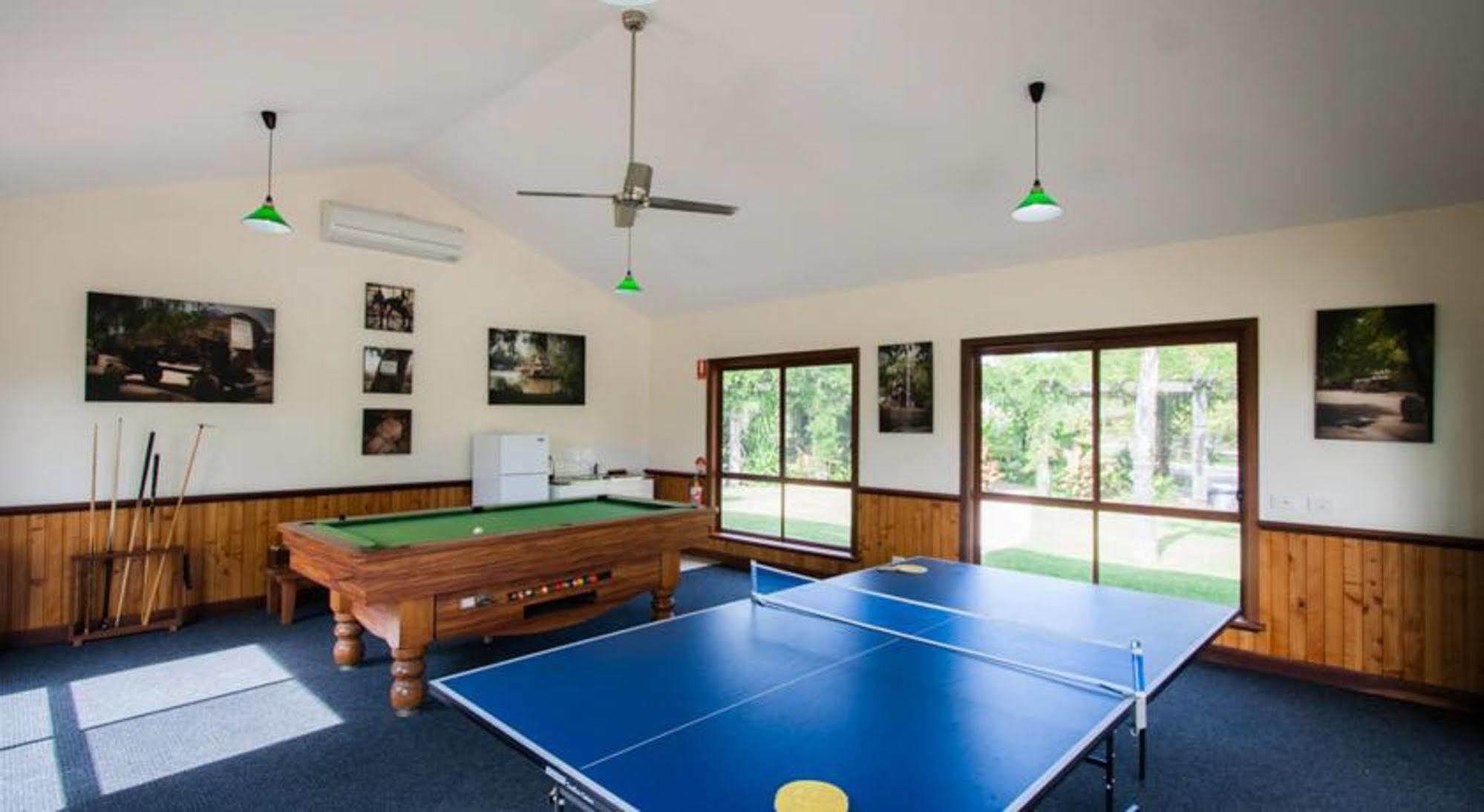 Perricoota Vines Retreat Hotel Moama Luaran gambar